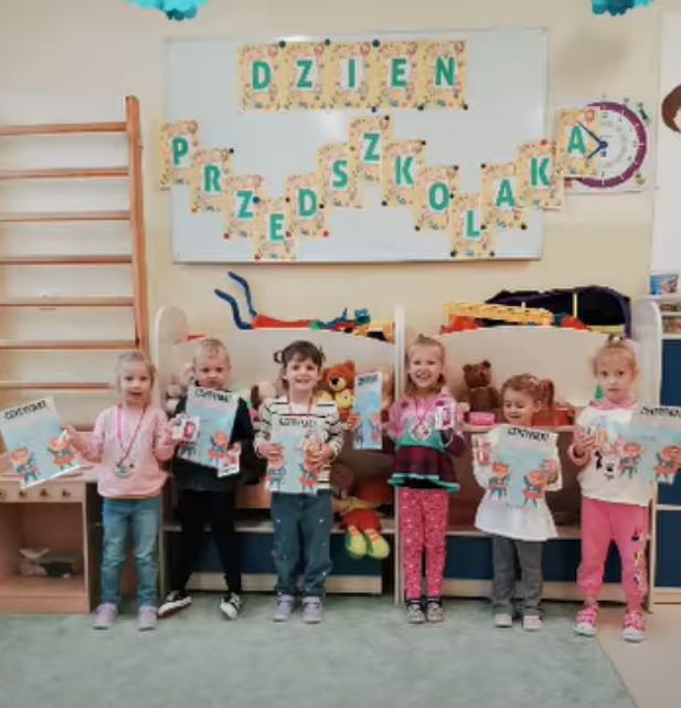 WRZESIEŃ W ODDZIALE PRZEDSZKOLNYM W POLICHTACH